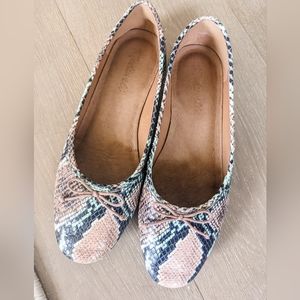 Madewell women's animal print slip on loafers size 7